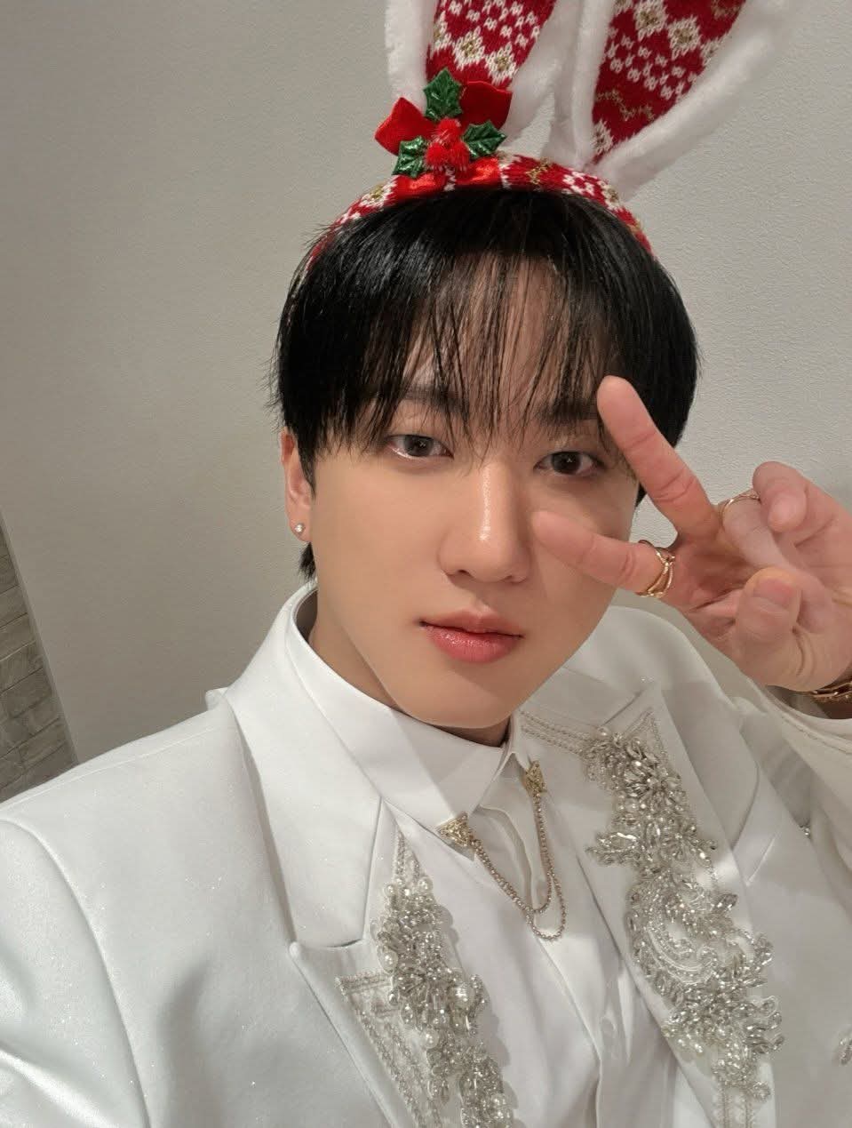 Behind-the-scenes cut of Changbin (Stray Kids)