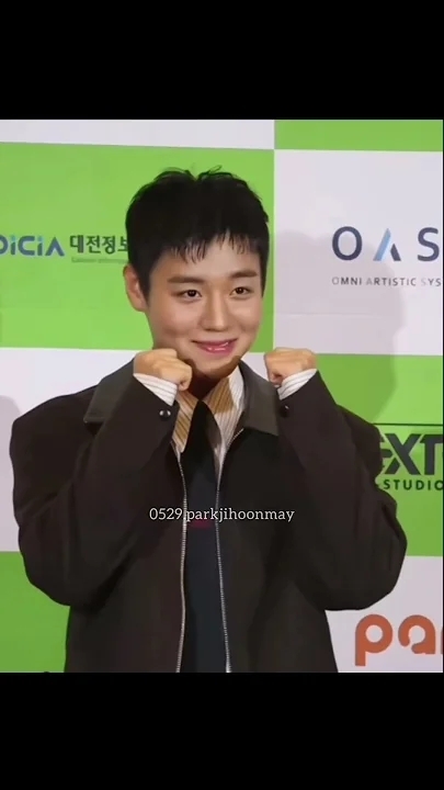 粉絲為朴志訓分享的感性桌布