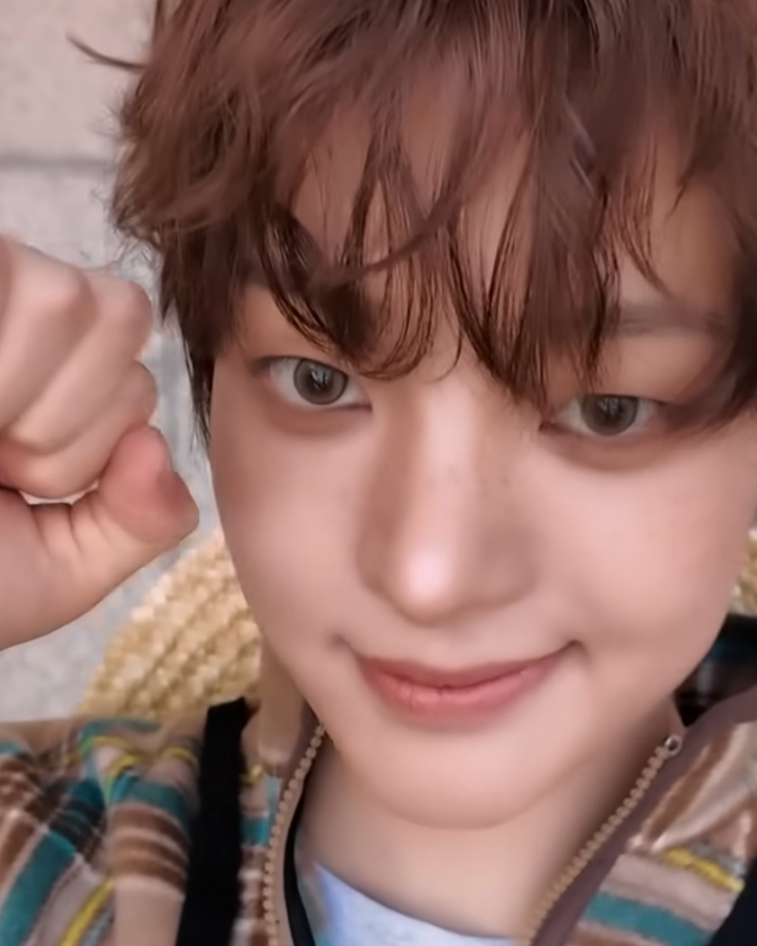 EJ (&TEAM)的幕后花絮