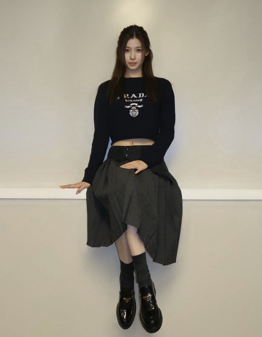 Latest photo of Sana (TWICE)