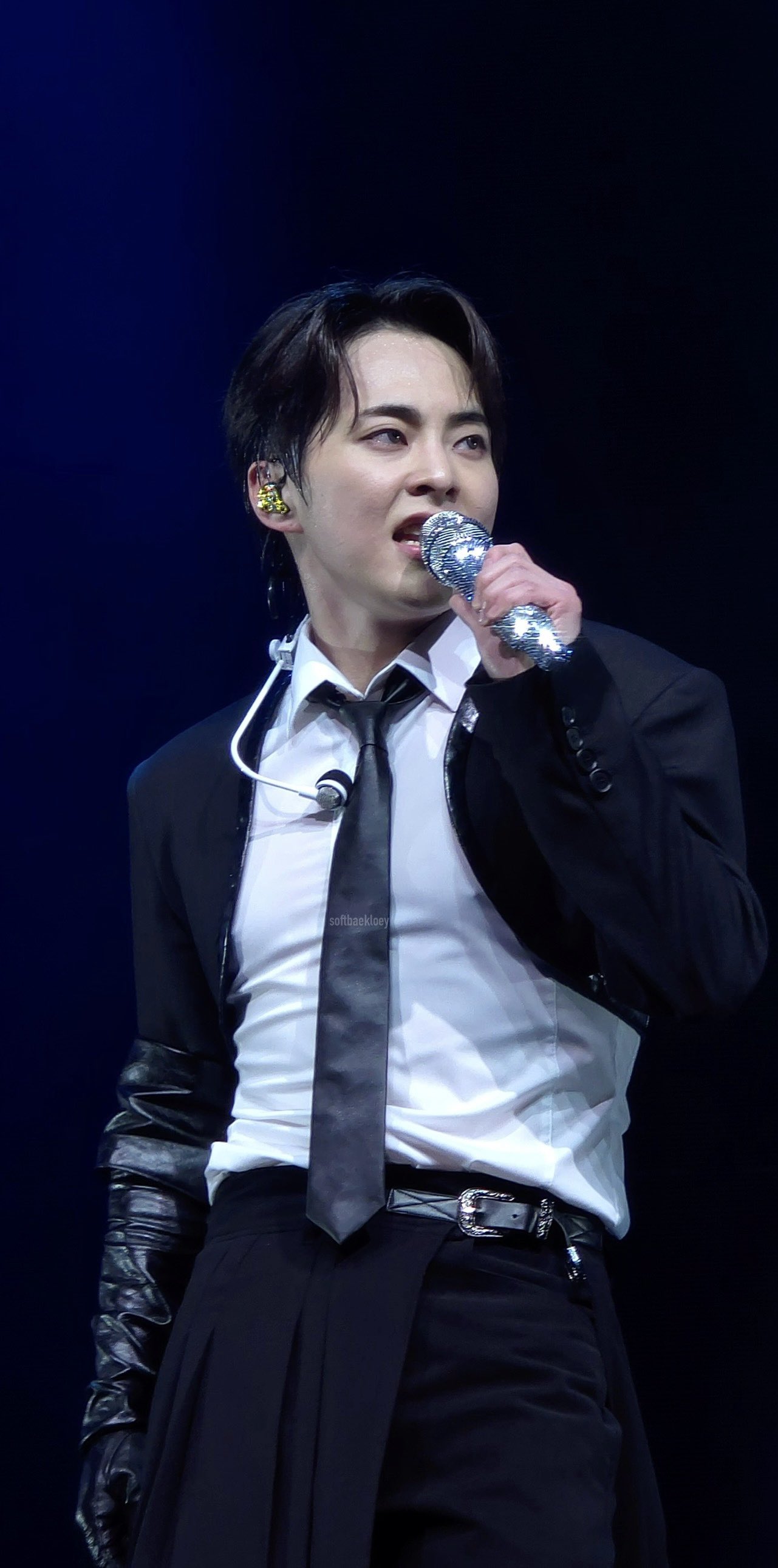 The most beloved wallpaper among Xiumin (EXO)'s fans
