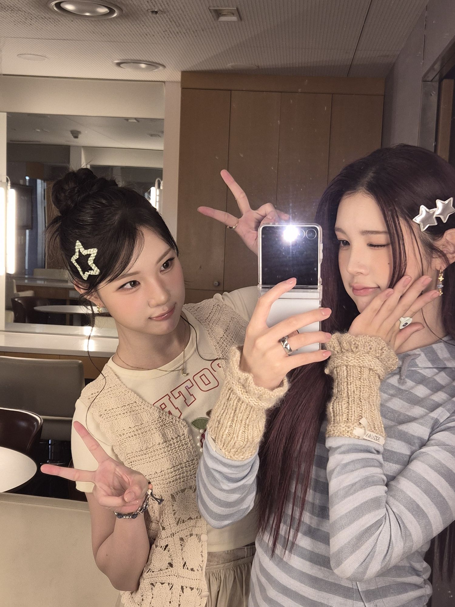Behind-the-scenes cut of A-na (Hearts2Hearts)