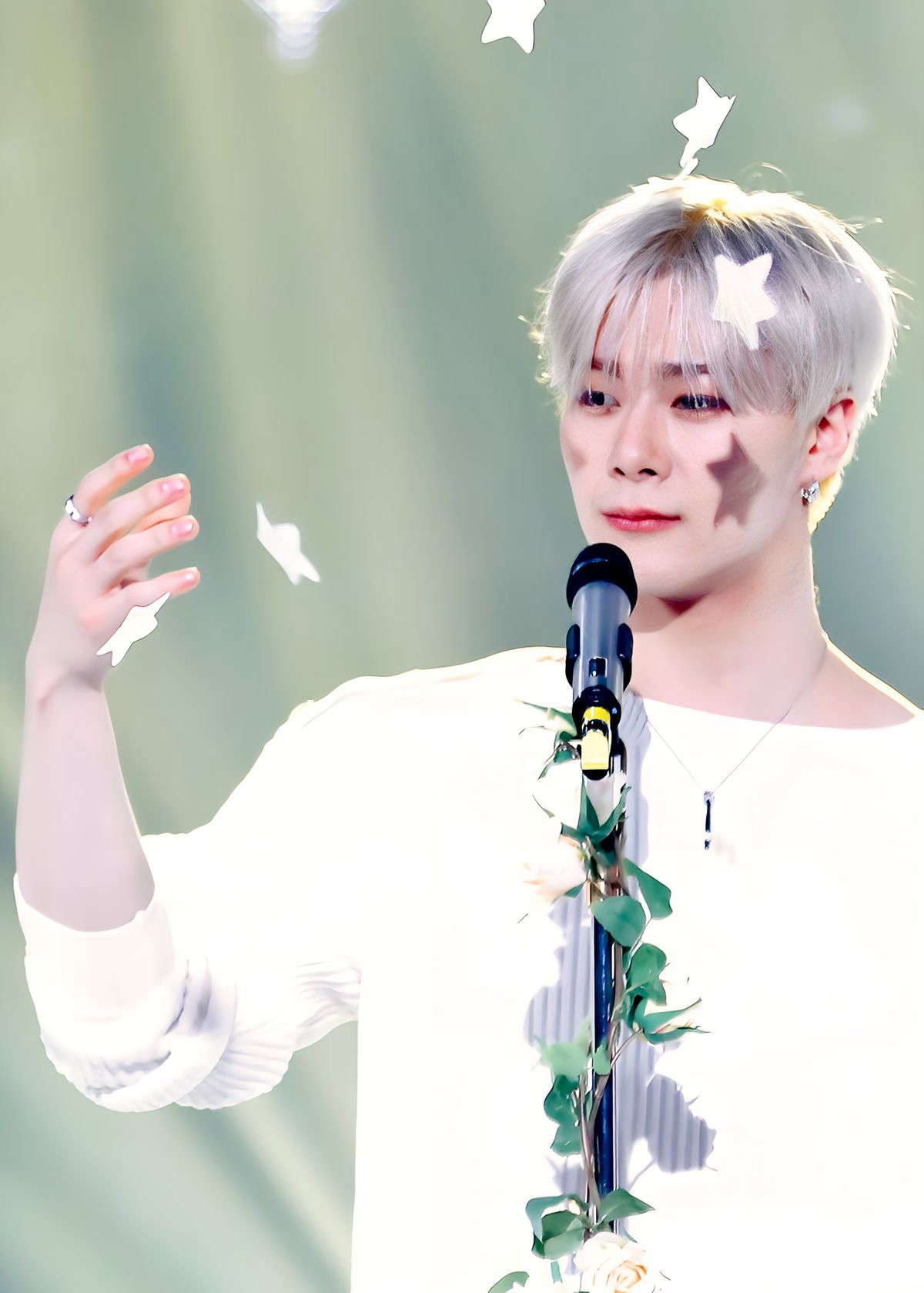 A moment captured by Moonbin (ASTRO)'s fan