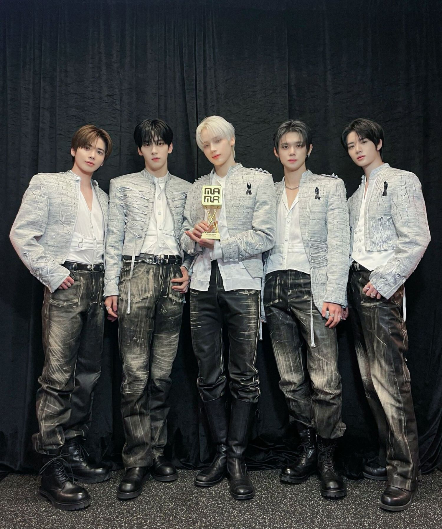 A moment captured by TOMORROW X TOGETHER's fan