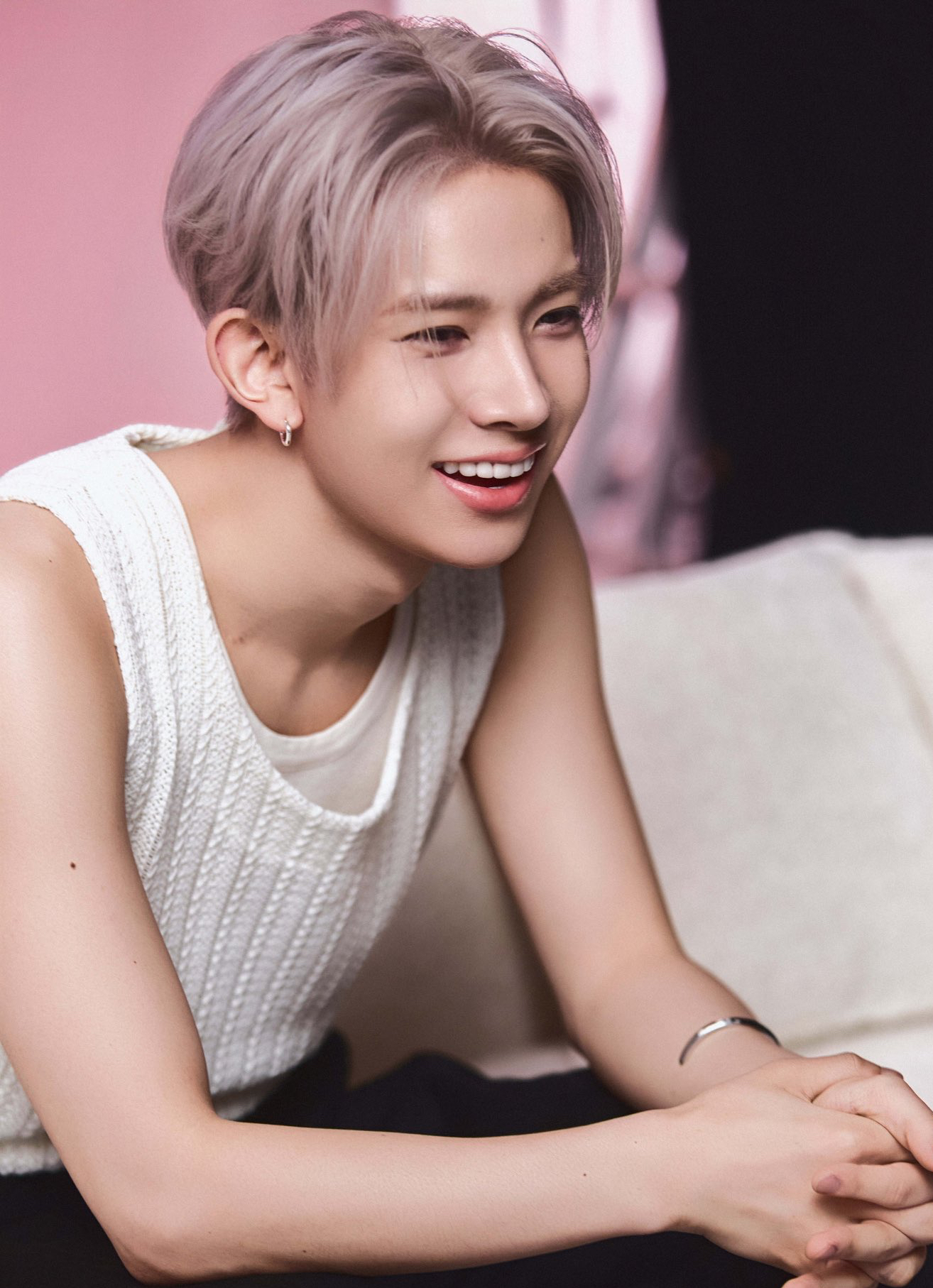 Foto terbaru Heeseung (ENHYPEN)