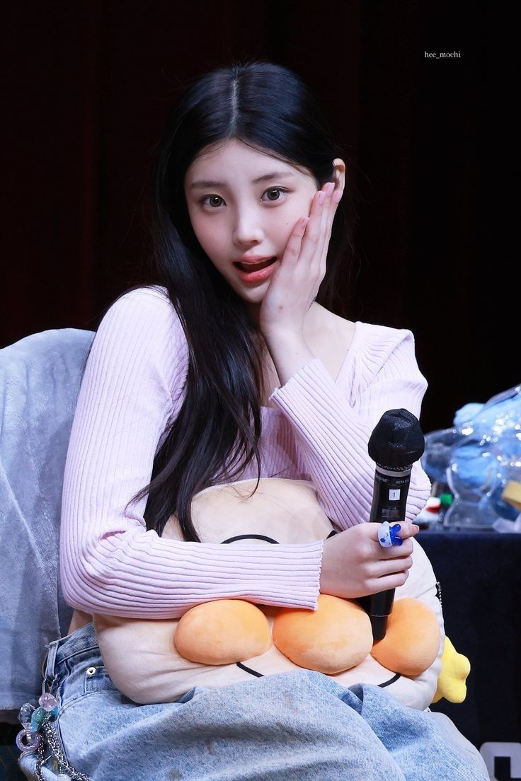 Latest photo of Wonhee (ILLIT)