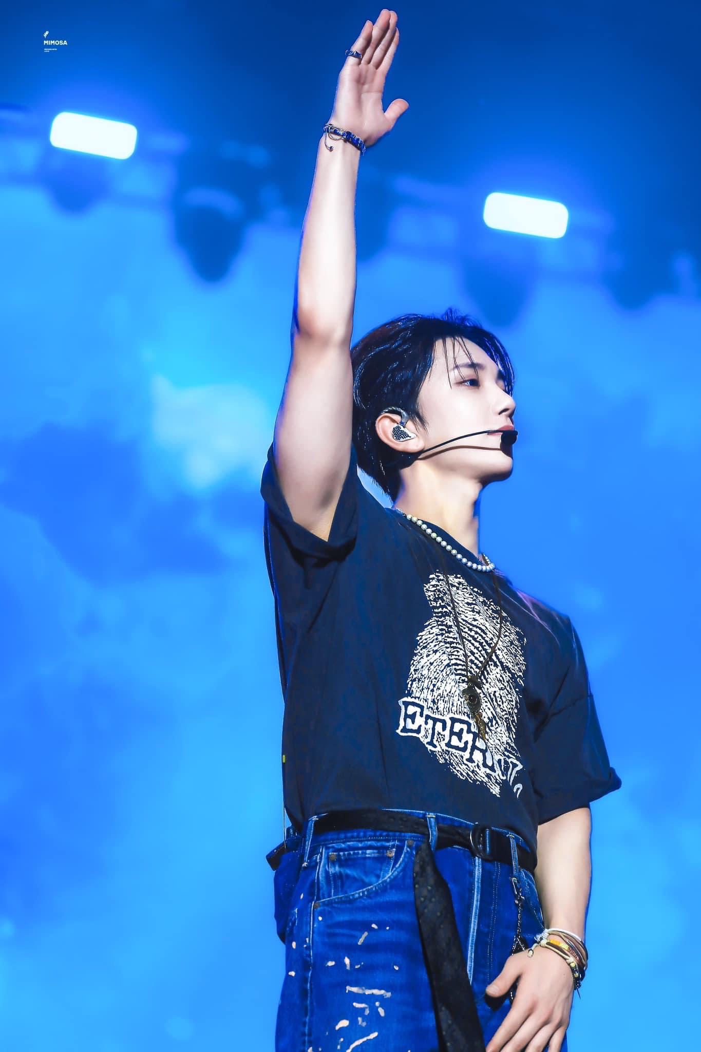 Recent activity shot of Joshua (SEVENTEEN)