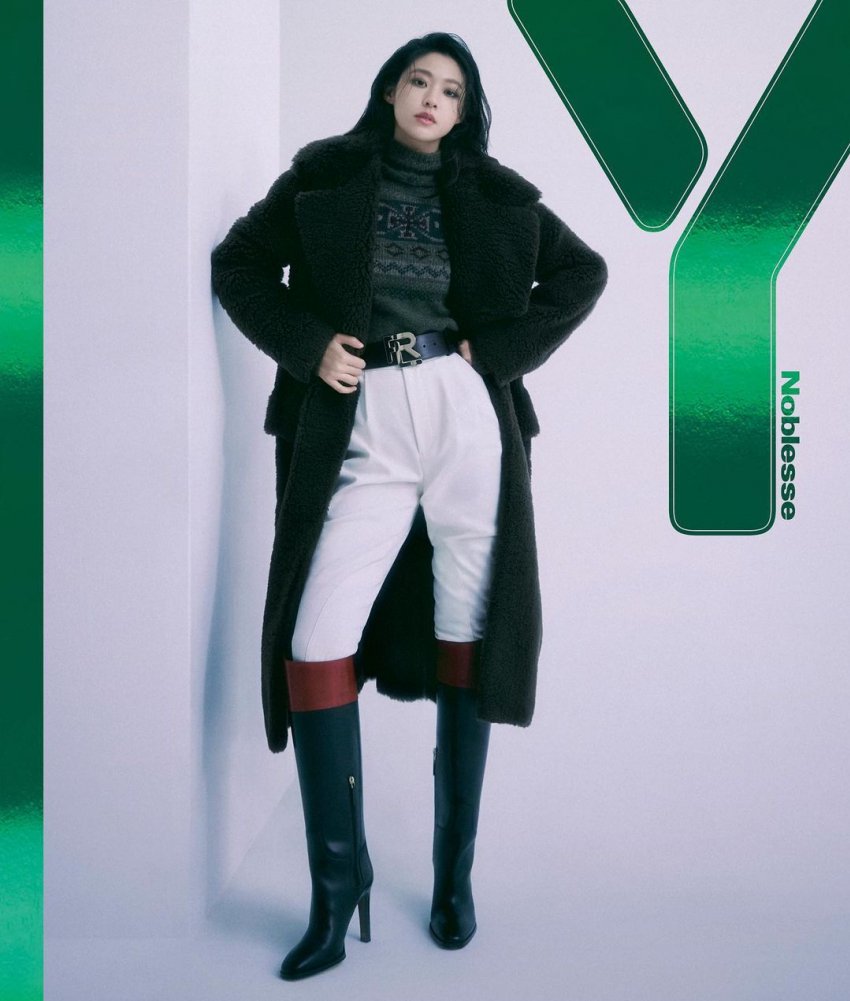 Behind-the-scenes cut of Seolhyun (AOA)