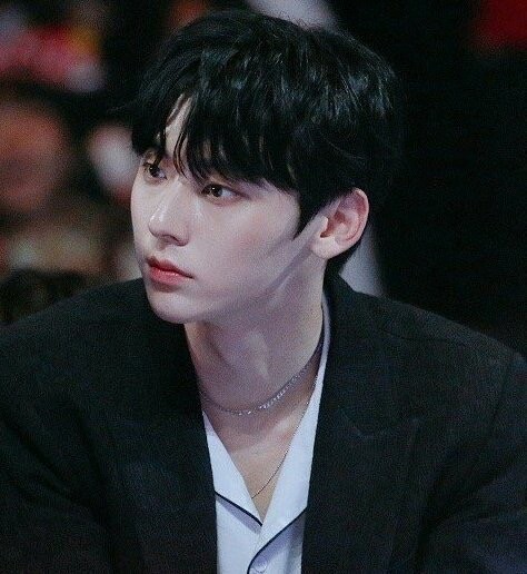 Latest photo of Hwang Minhyun