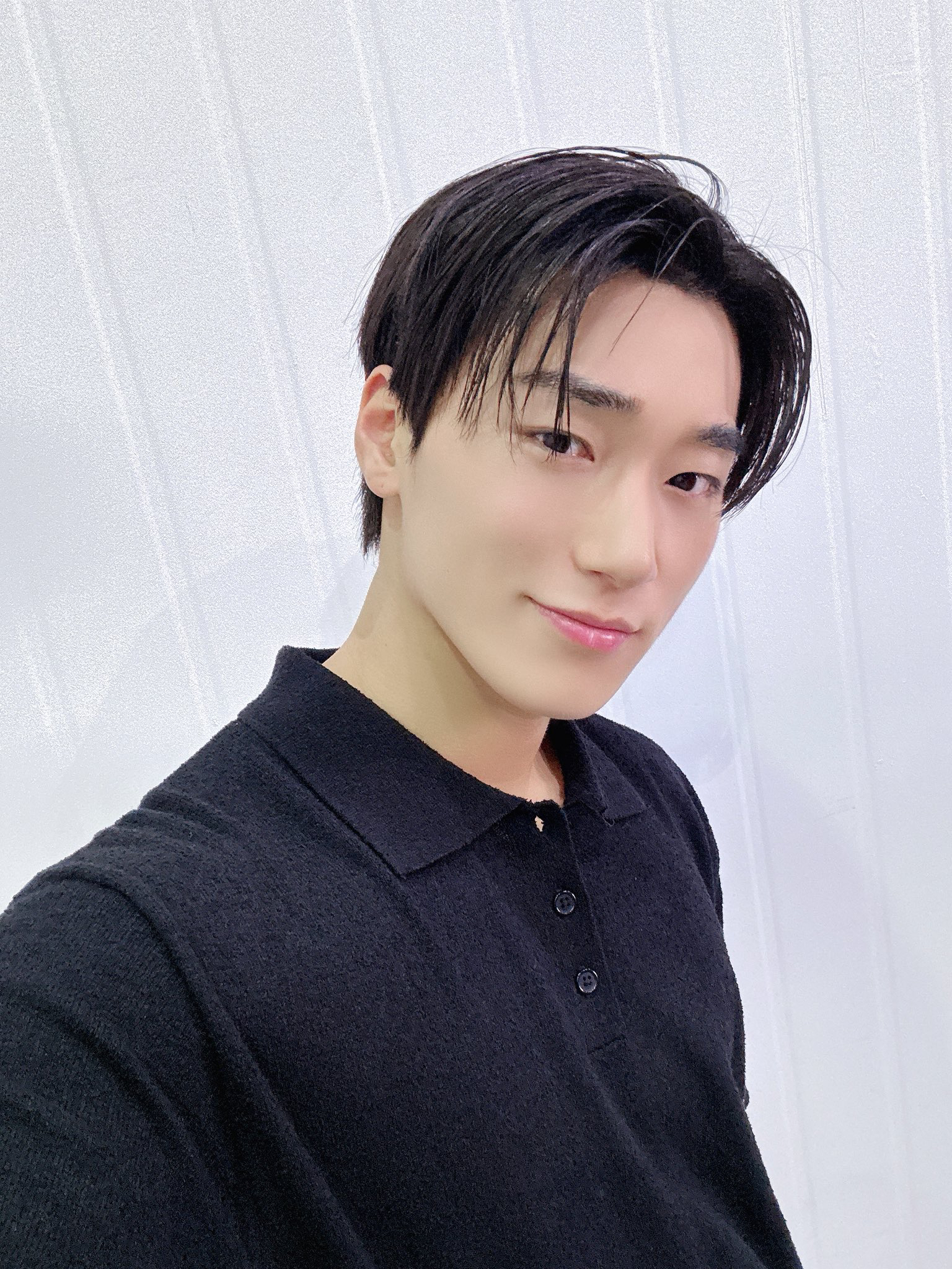 Behind-the-scenes cut of San (ATEEZ)