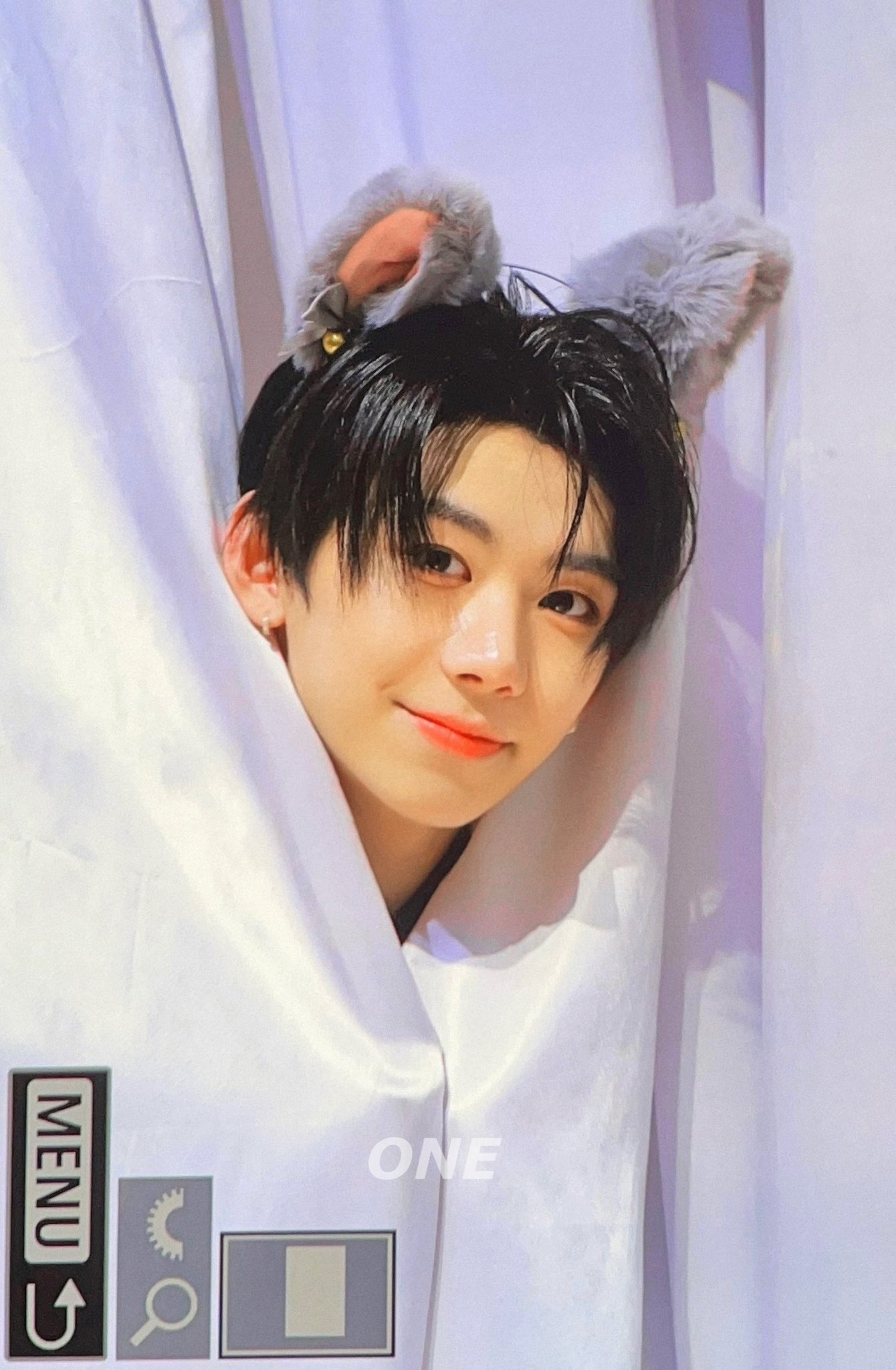 Behind-the-scenes cut of Park Han (AHOF)