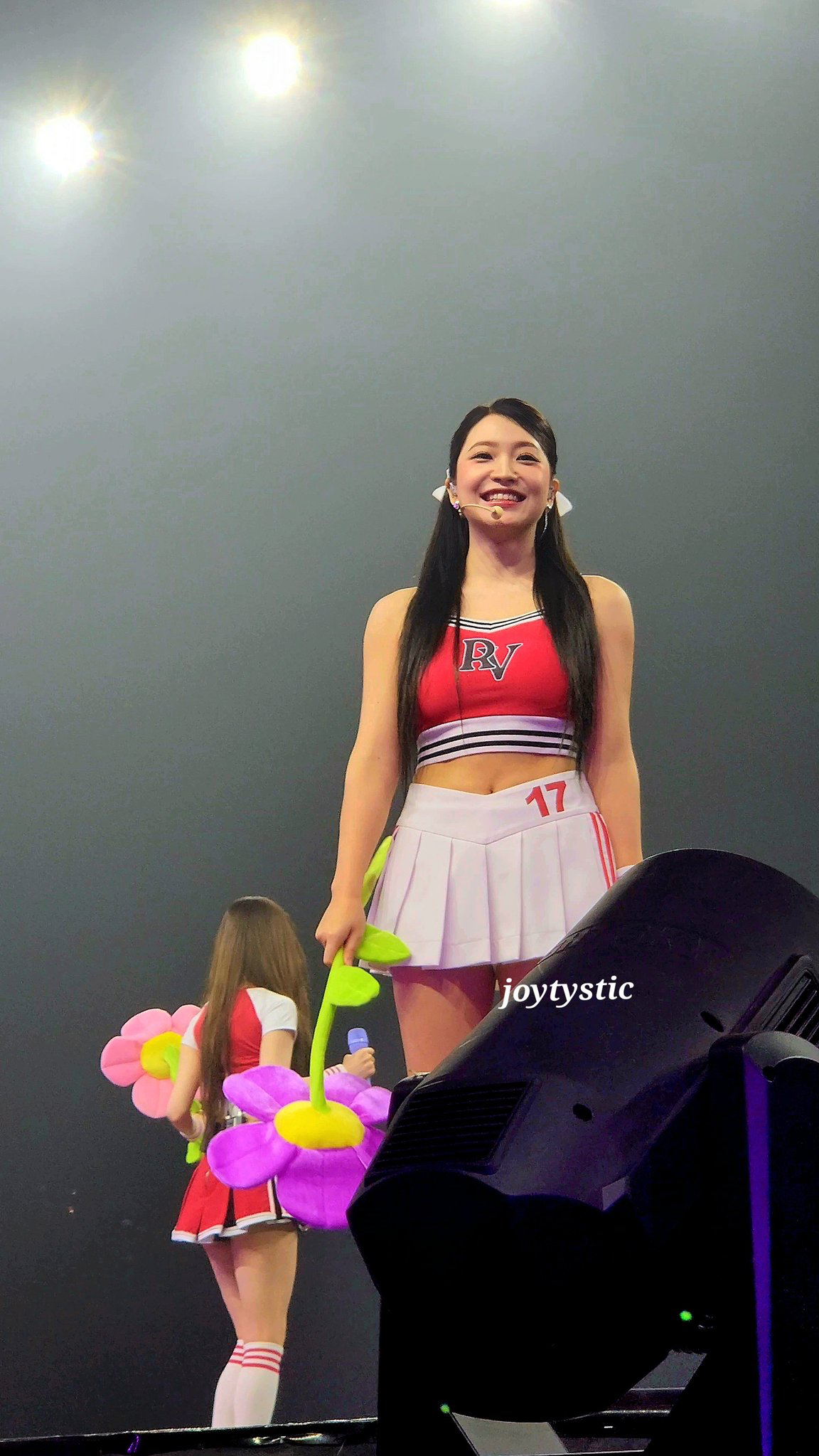 Today's most popular wallpaper in the Yeri (Red Velvet) community