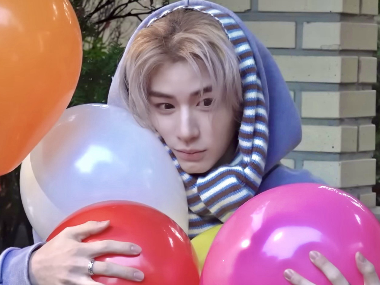 Behind-the-scenes cut of Leehan (BOYNEXTDOOR)