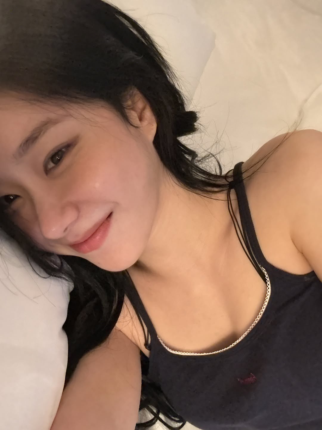 Latest photo of Chaeryeong (ITZY)