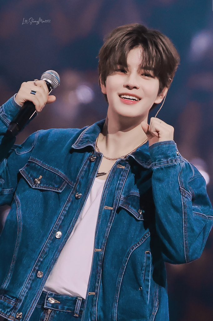 Latest photo of Seungmin (Stray Kids)