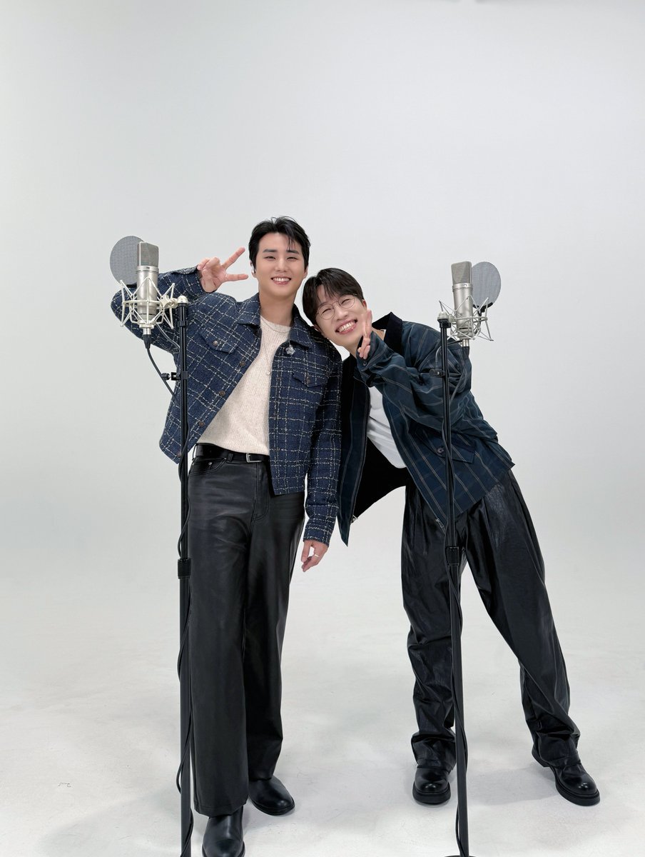 A moment captured by DAY6's fan