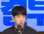 A moment captured by Hwang Chiyeol's fan