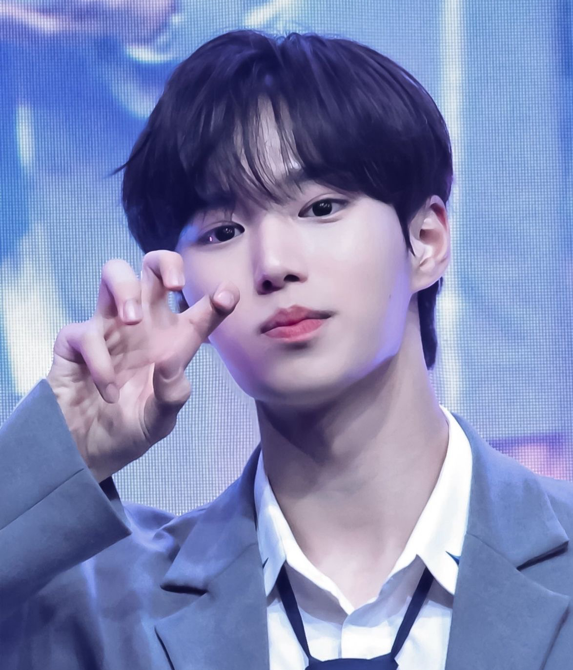 A moment captured by Kim Junseo (WEi)'s fan