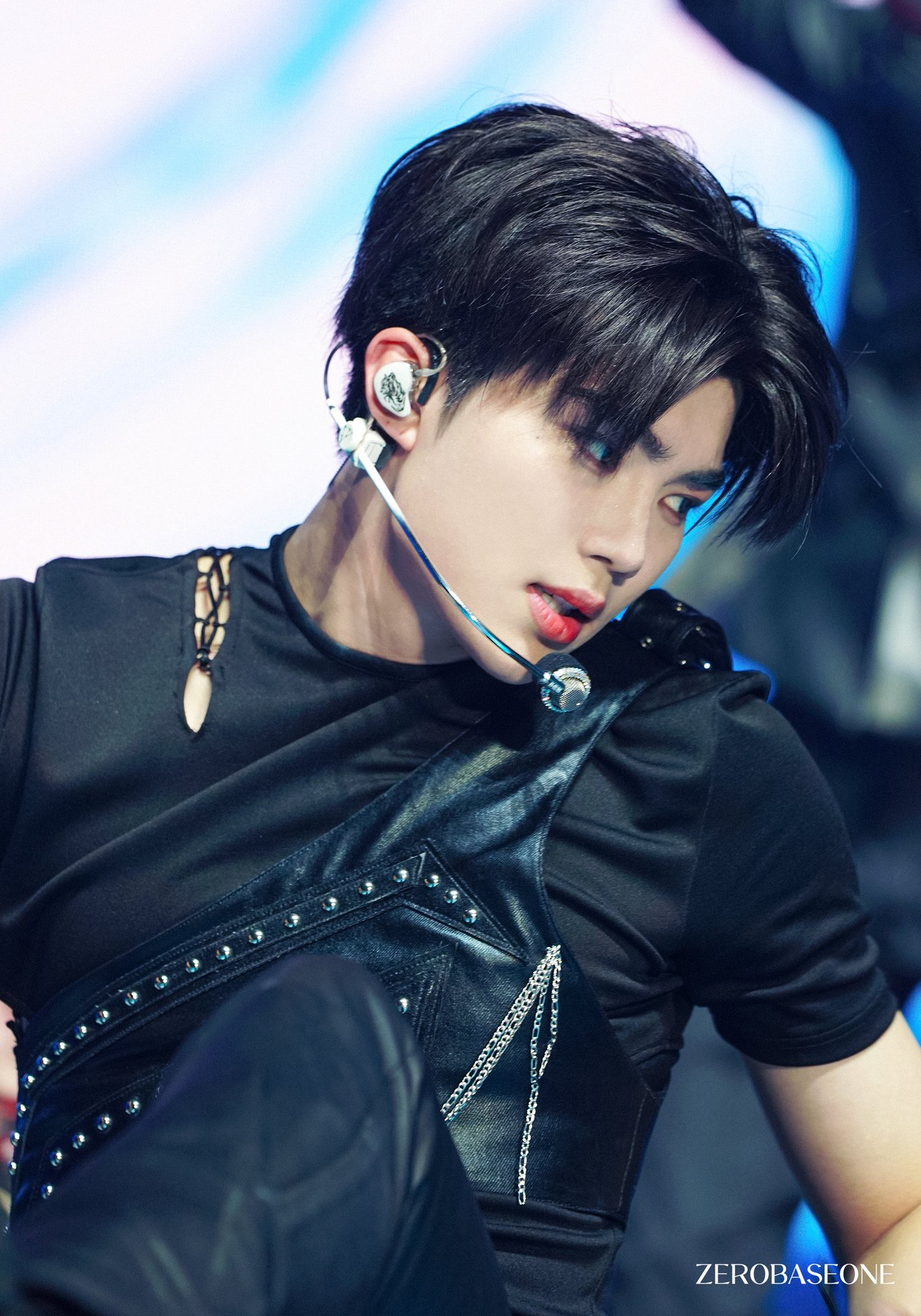 朴干旭 (ZEROBASEONE)的最新照片