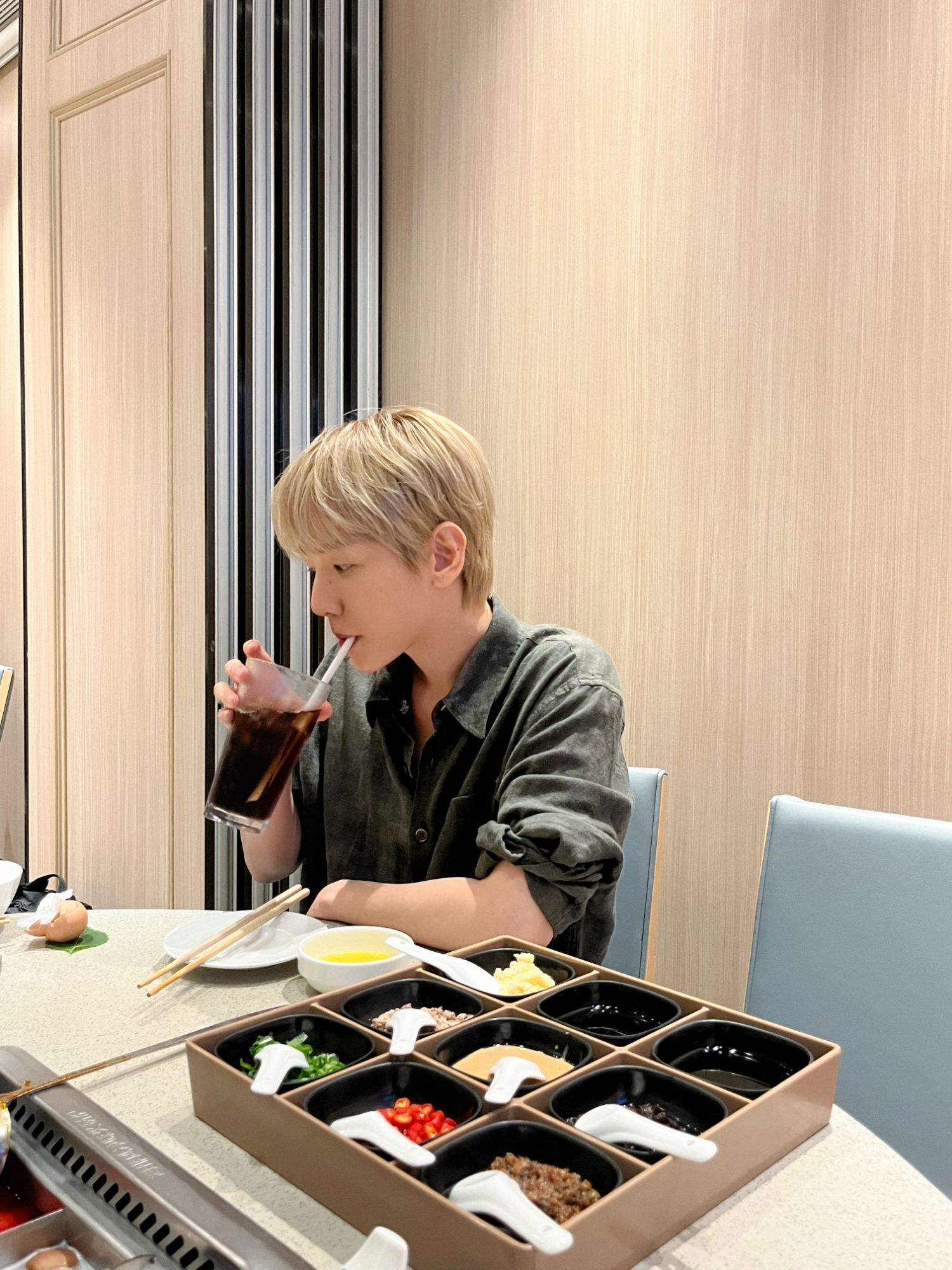 伯賢 (EXO)的幕後花絮