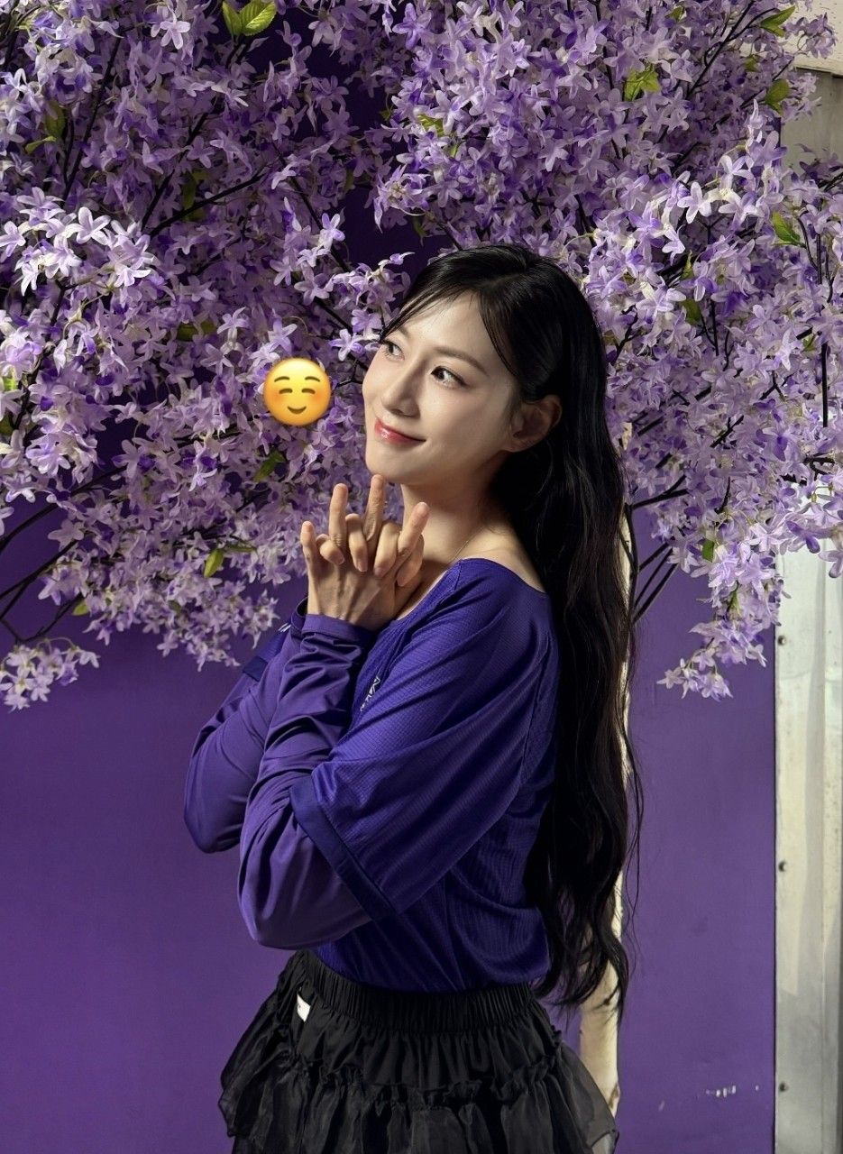 Recent activity shot of Oh Hayoung (Apink)