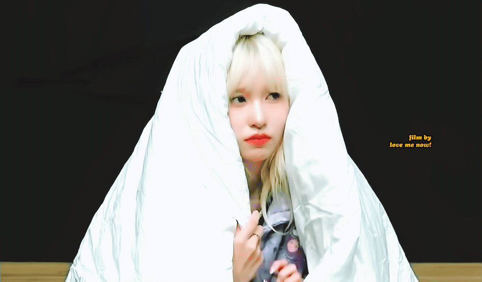 Mina (TWICE)粉丝拍下的瞬间