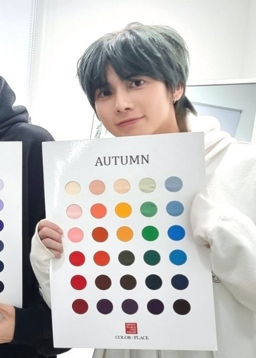 Momen yang diabadikan oleh penggemar Taehyun (TOMORROW X TOGETHER)