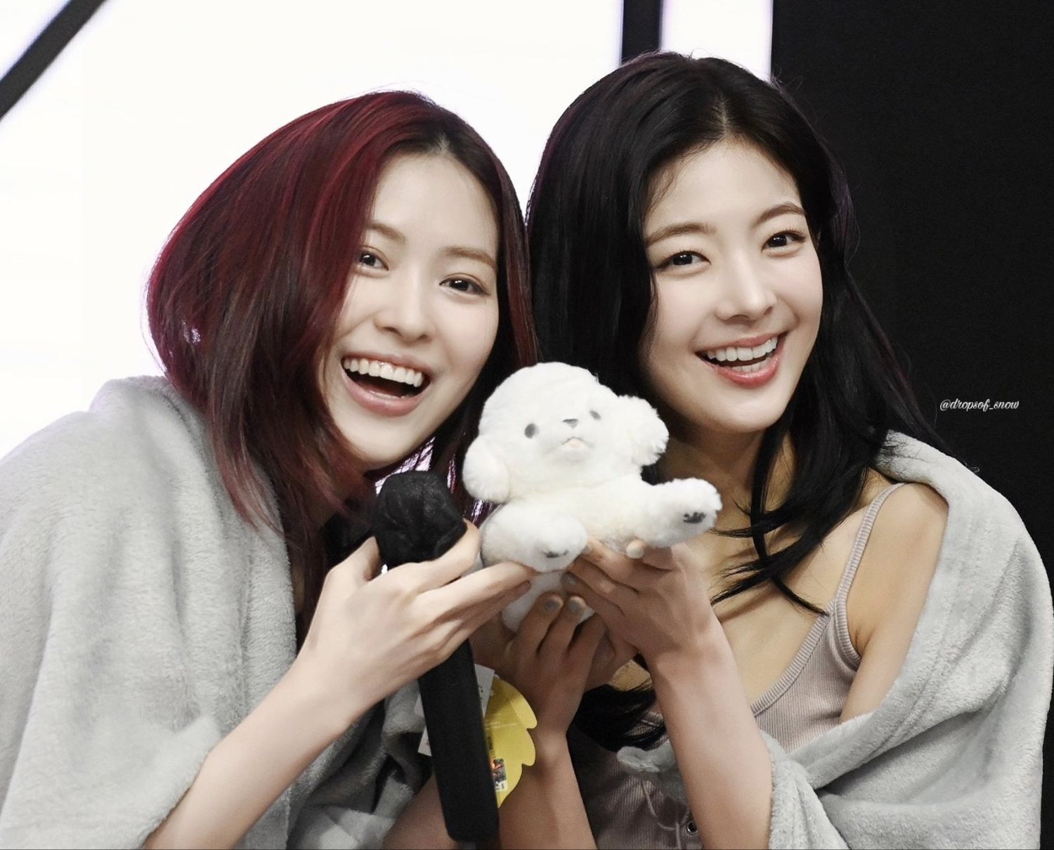 A moment captured by Ryujin (ITZY)'s fan