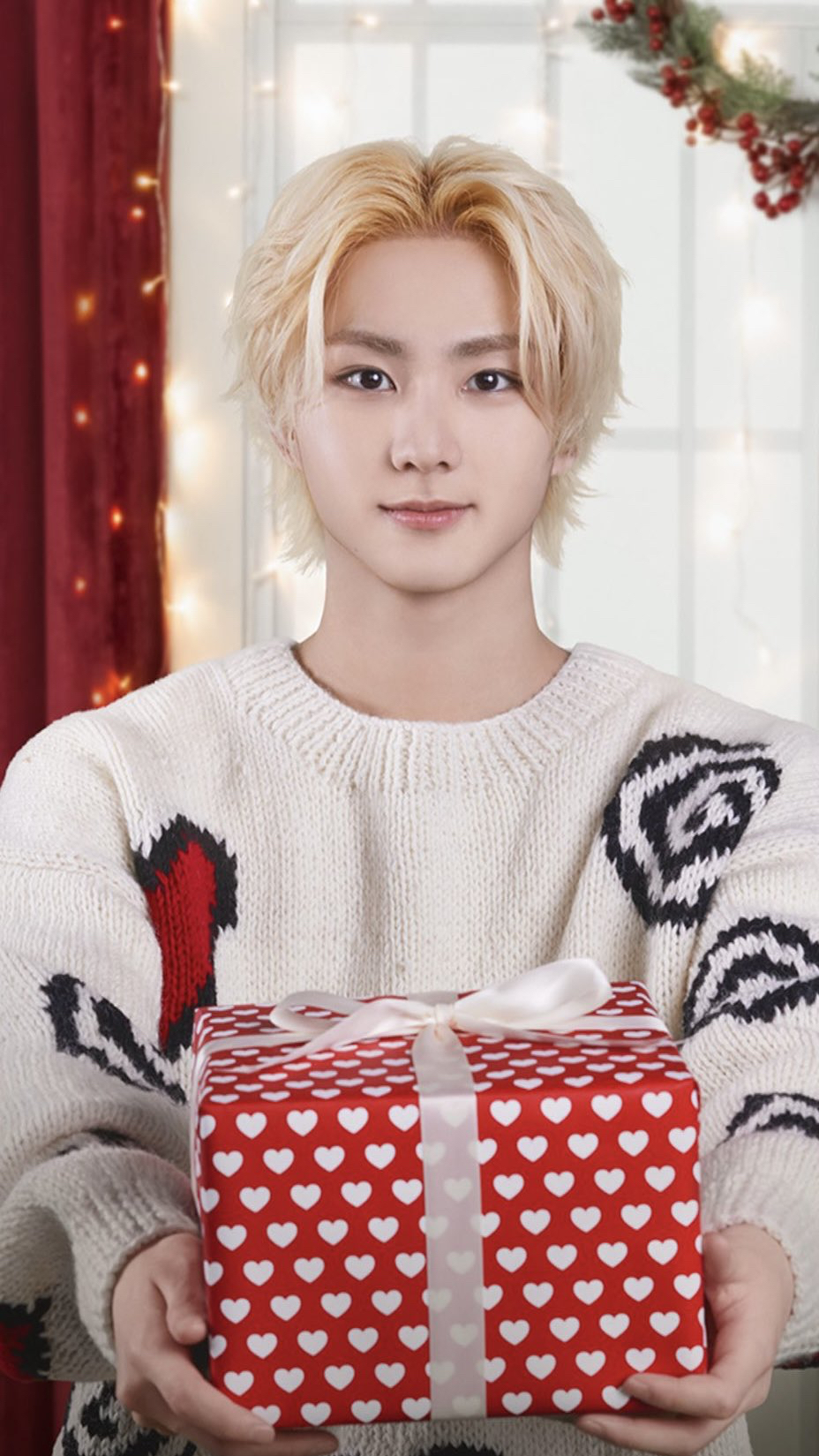 Behind-the-scenes cut of Jungwon (ENHYPEN)