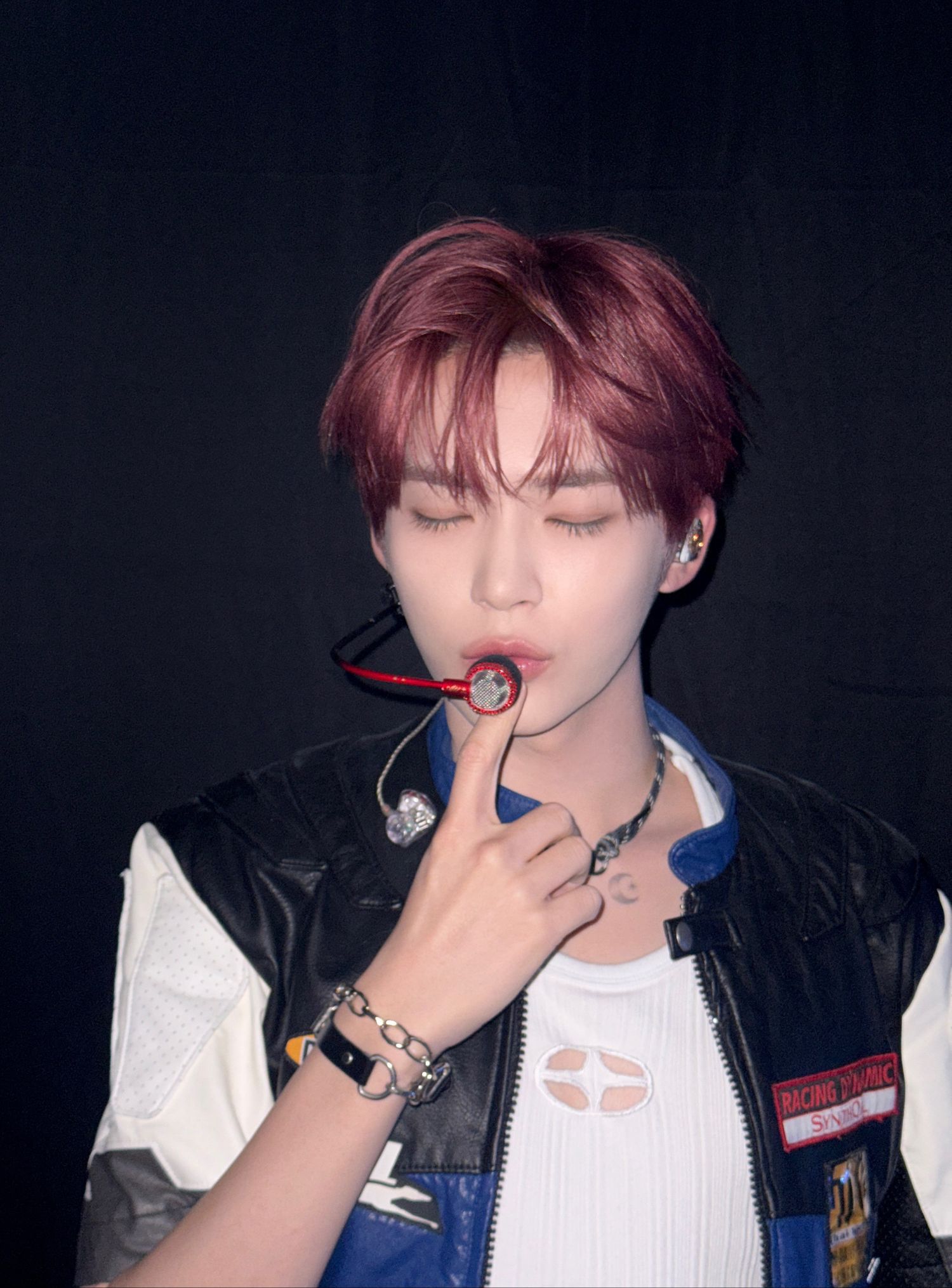 成韩彬 (ZEROBASEONE)的最新照片