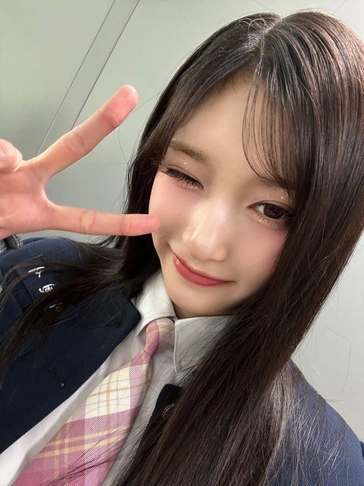 안유진 (IVE)의 비하인드 컷