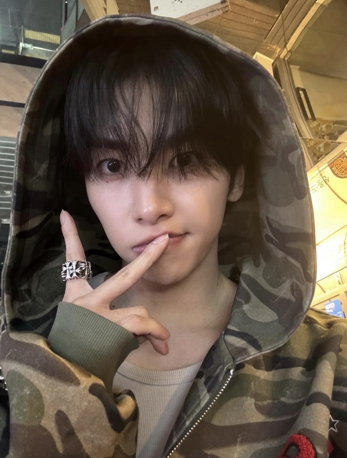 A moment captured by UP10TION's fan