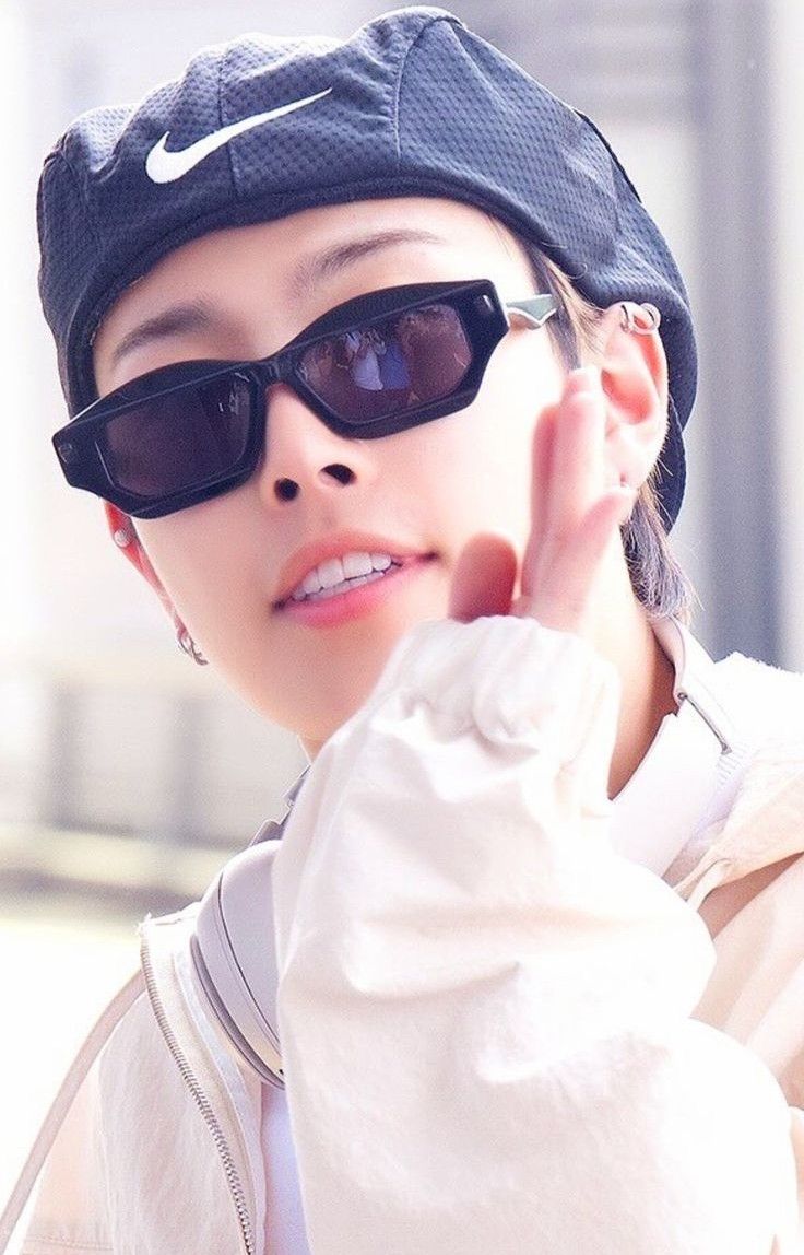 Behind-the-scenes cut of Hongjoong (ATEEZ)