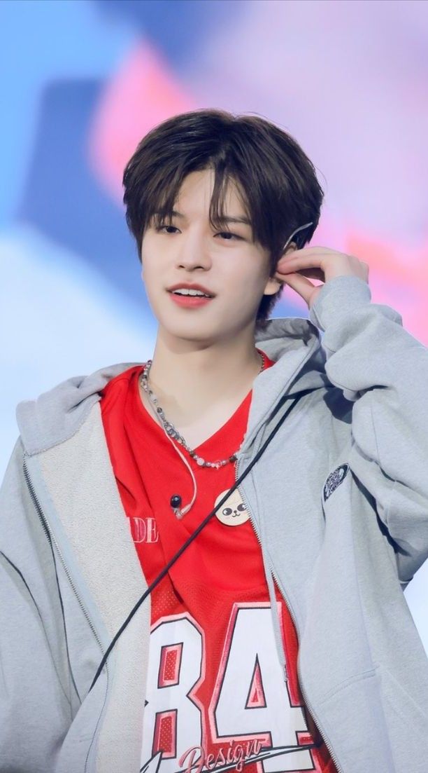 Latest photo of Seungmin (Stray Kids)