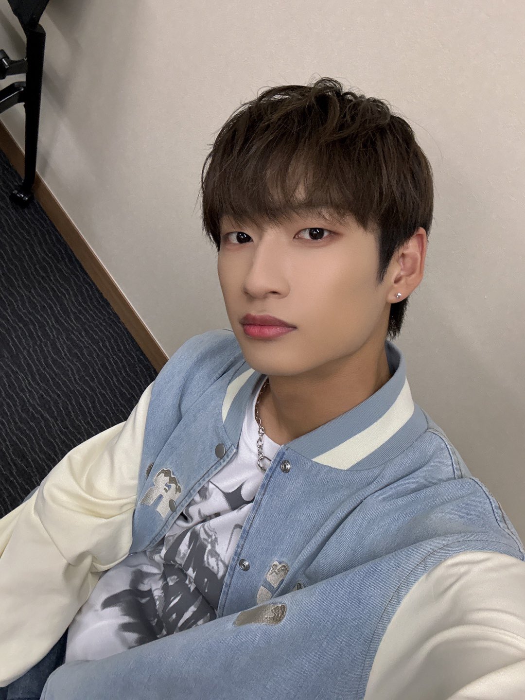 Behind-the-scenes cut of TAEDONG (OMEGA X)