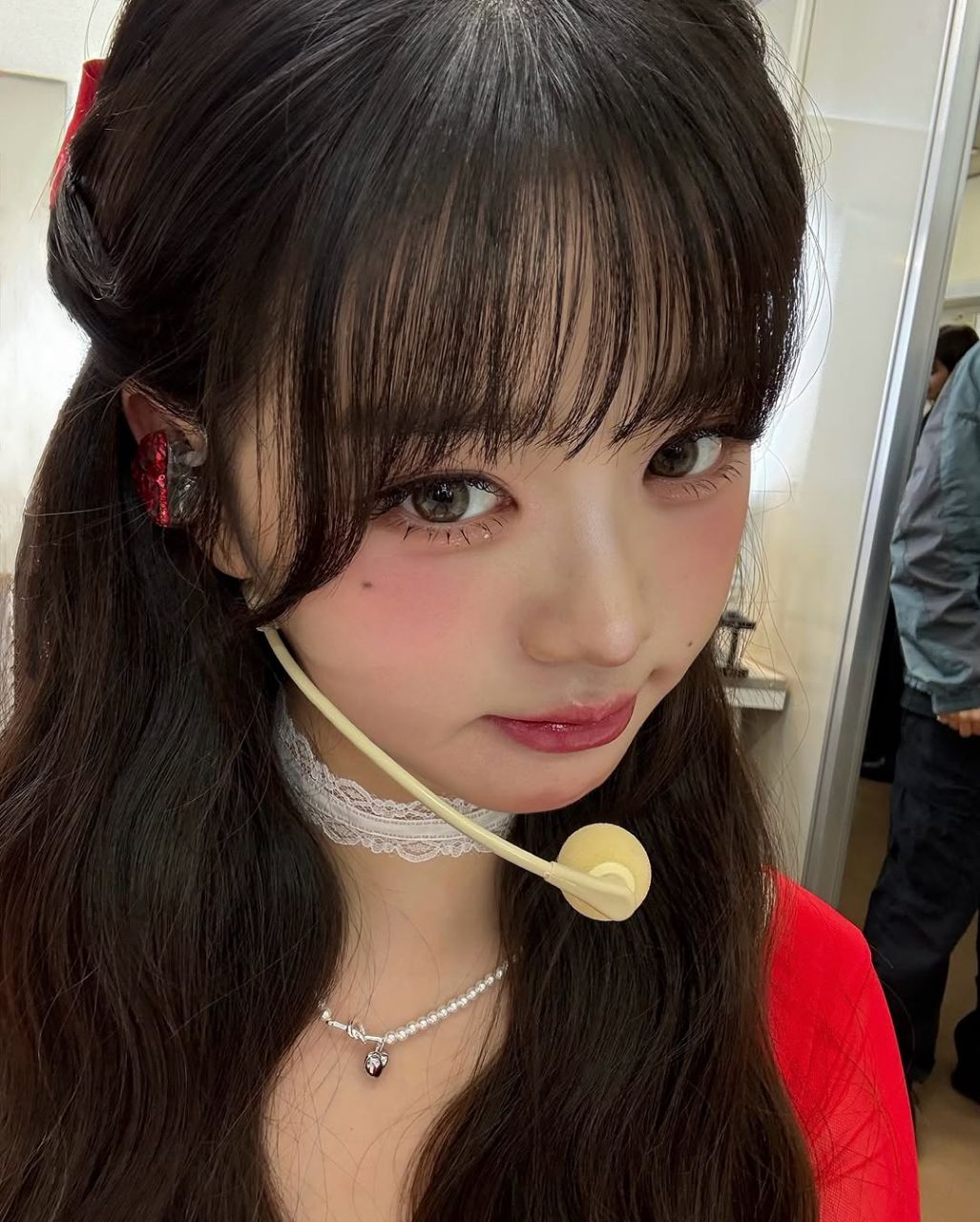 Behind-the-scenes cut of Jang Wonyoung (IVE)