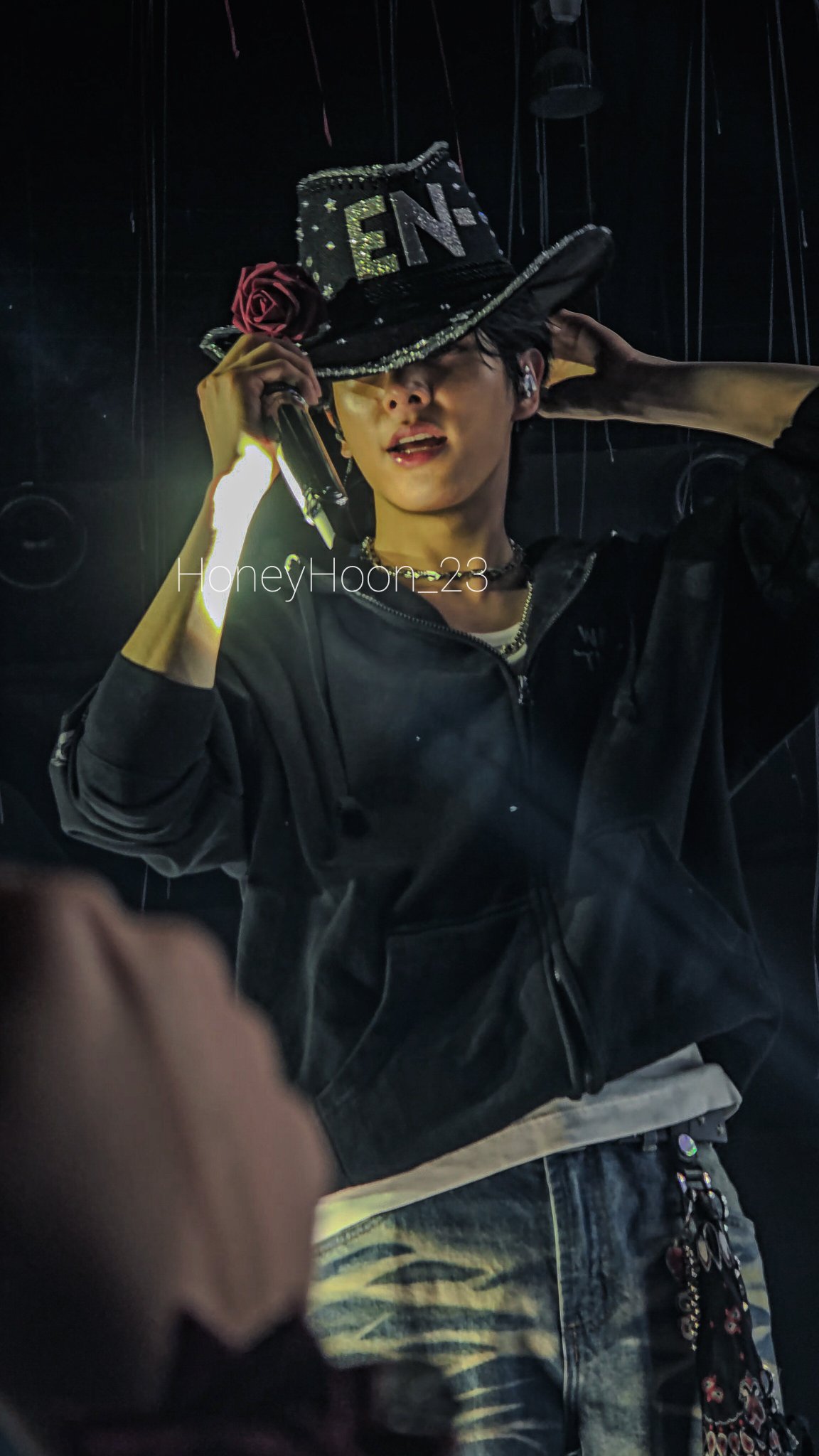 Fandom-recommended wallpaper image of Jake (ENHYPEN)
