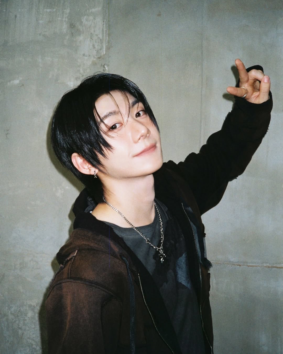 Behind-the-scenes cut of Park Han (AHOF)