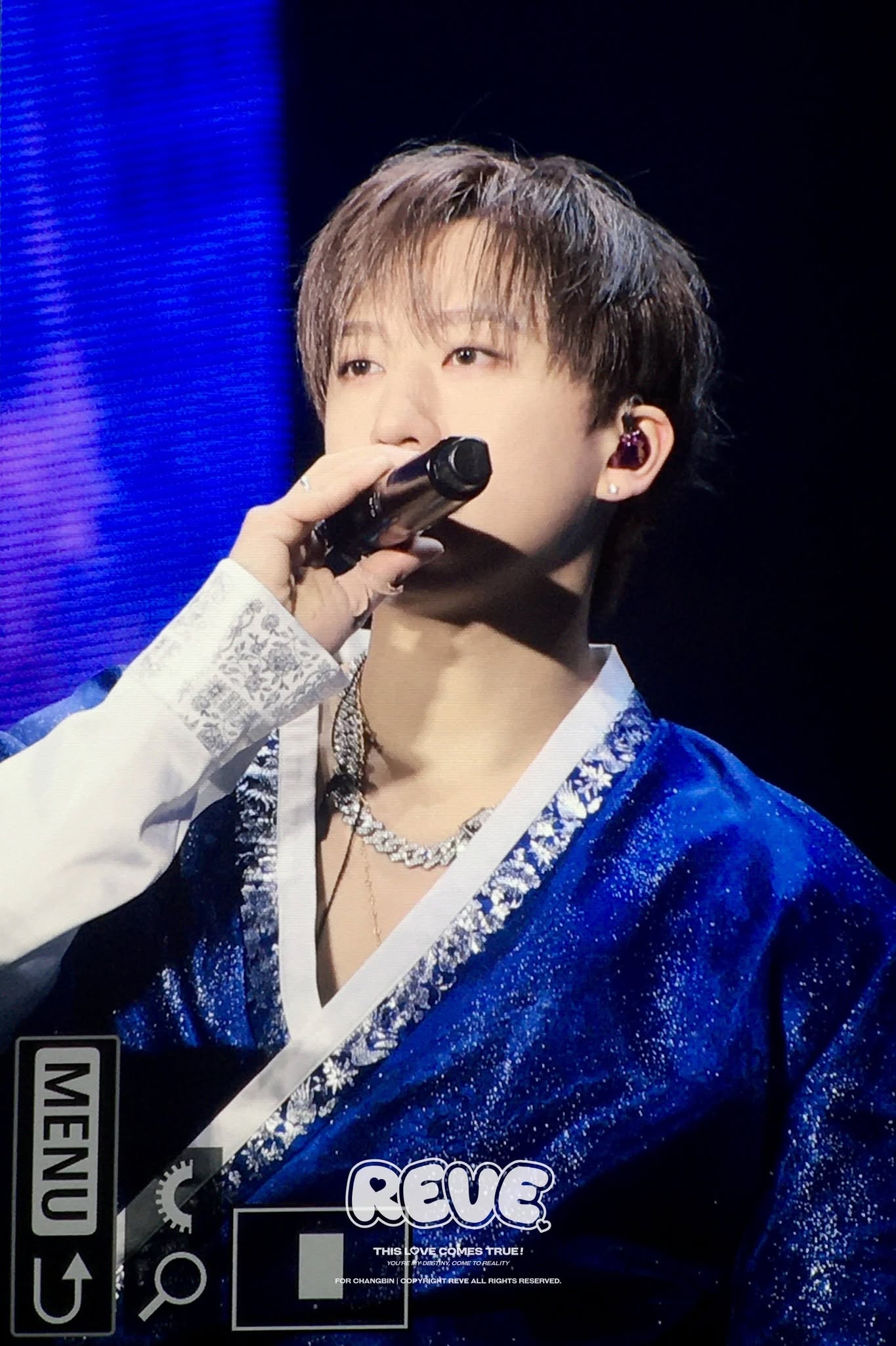 彰彬 (Stray Kids)的最新活动照片