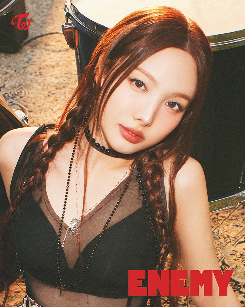 A moment captured by Nayeon (TWICE)'s fan