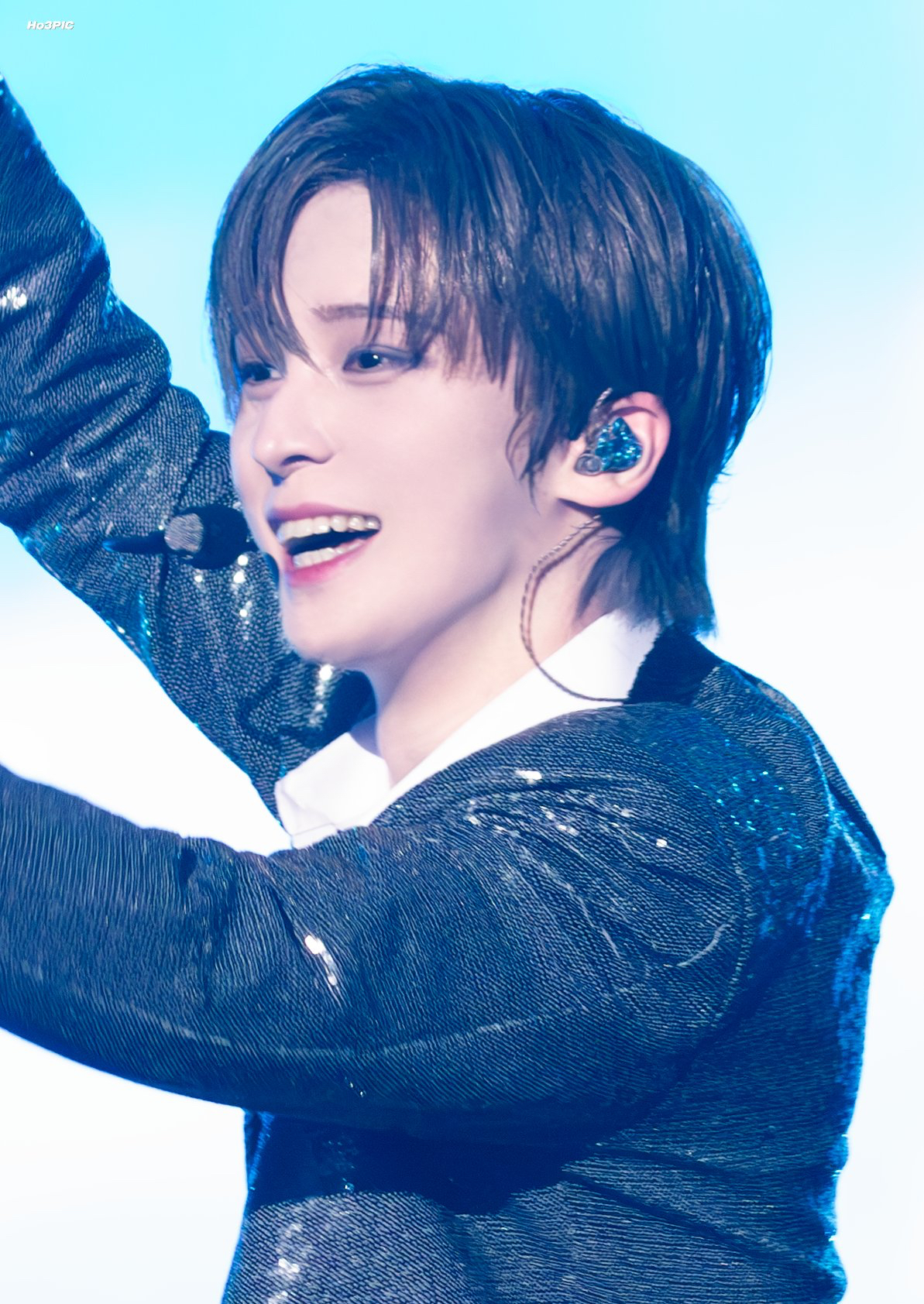 Recent activity shot of Yunho (ATEEZ)