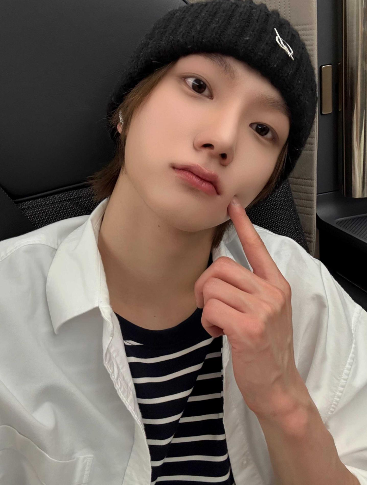 Latest photo of Sungho (BOYNEXTDOOR)