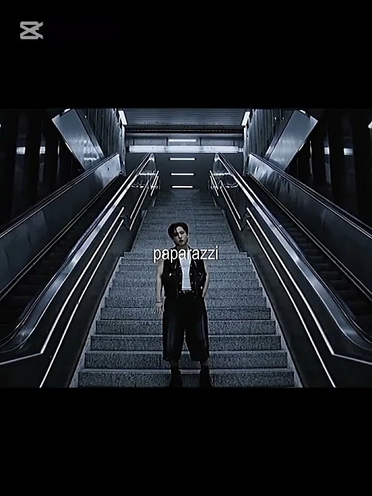 Latest photo of Changbin (Stray Kids)