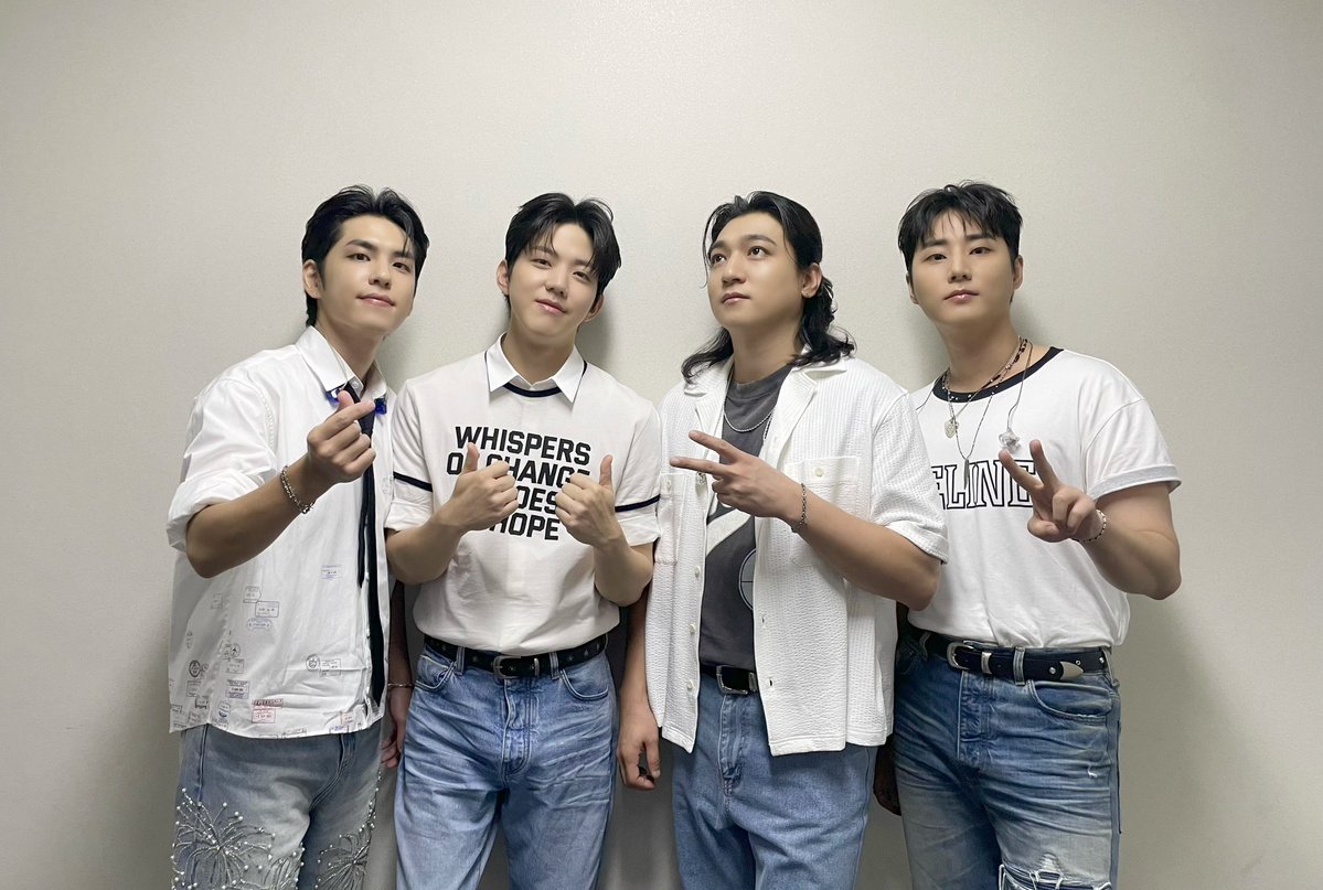Latest photo of DAY6