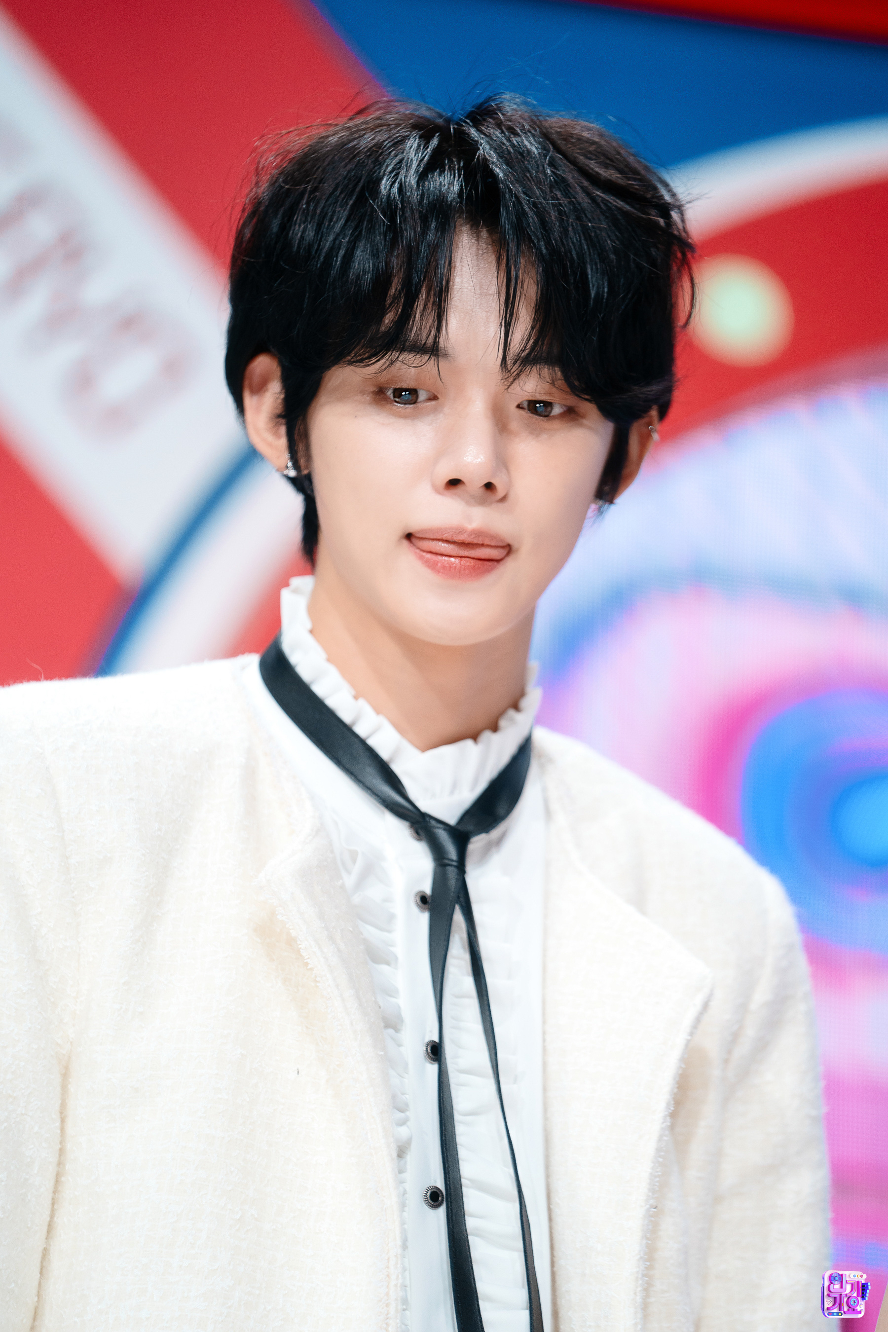 Recent activity shot of Yeonjun (TOMORROW X TOGETHER)