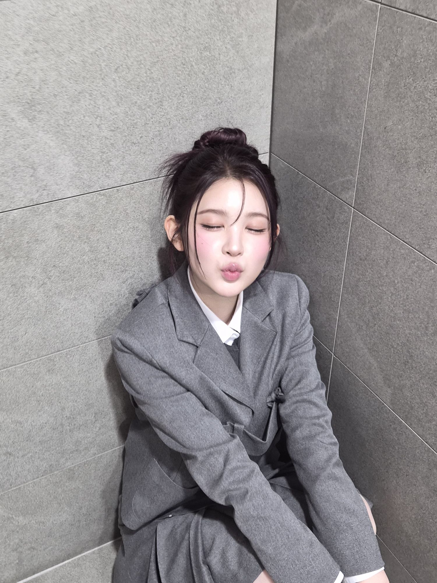 Recent activity shot of A-na (Hearts2Hearts)