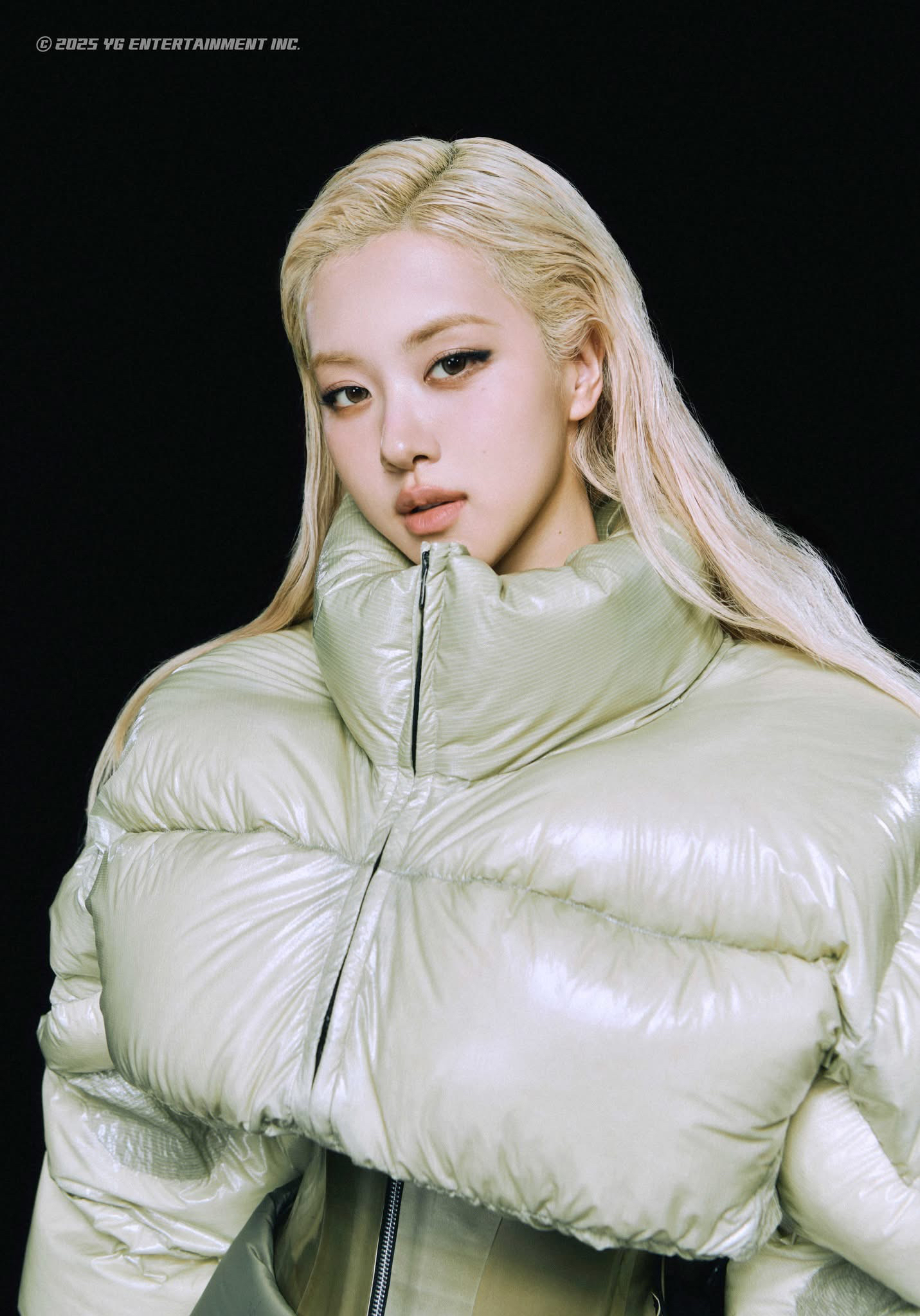 ROSÉ (BLACKPINK)的幕后花絮