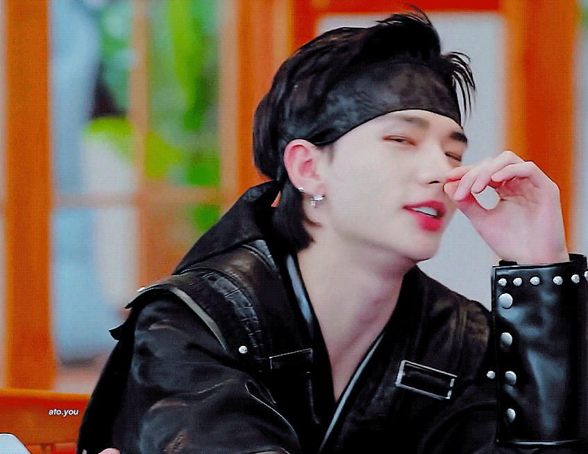 A moment captured by Hyunjin (Stray Kids)'s fan