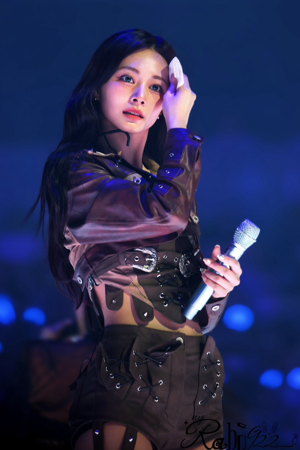 Behind-the-scenes cut of Tzuyu (TWICE)