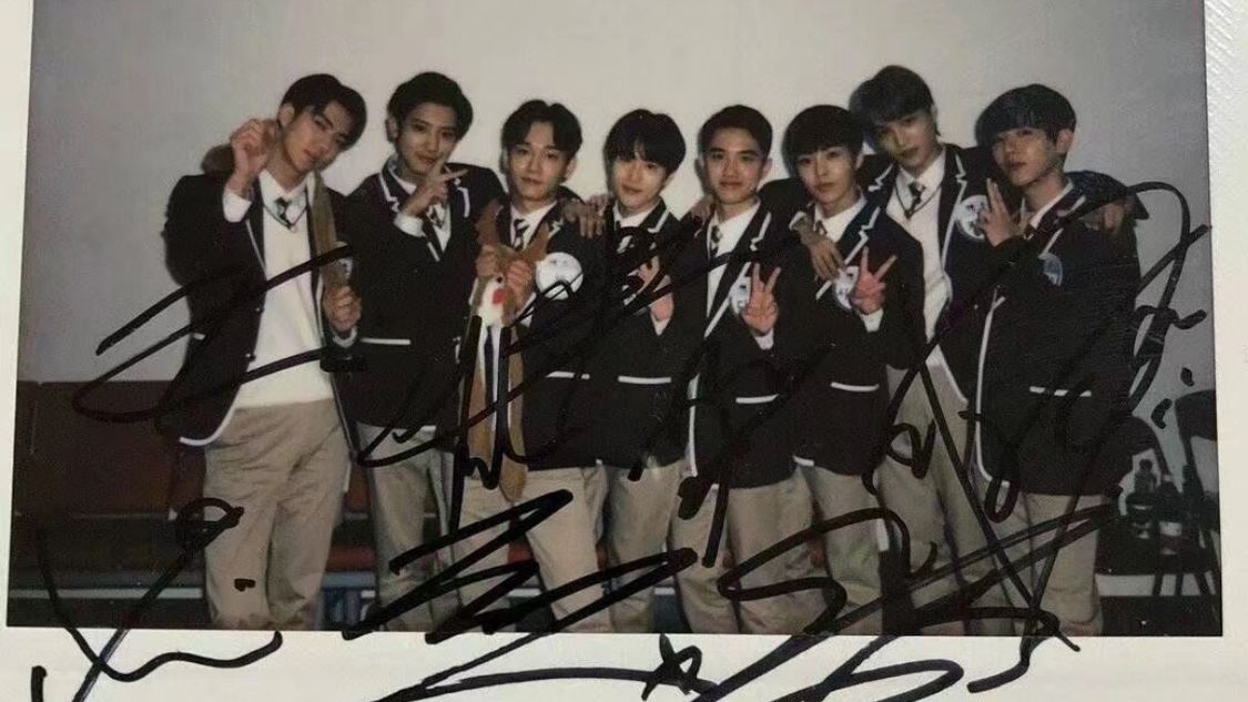 EXO의 비하인드 컷